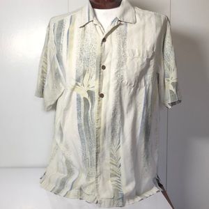 Tommy Bahama L 100% silk short sleeve button tan